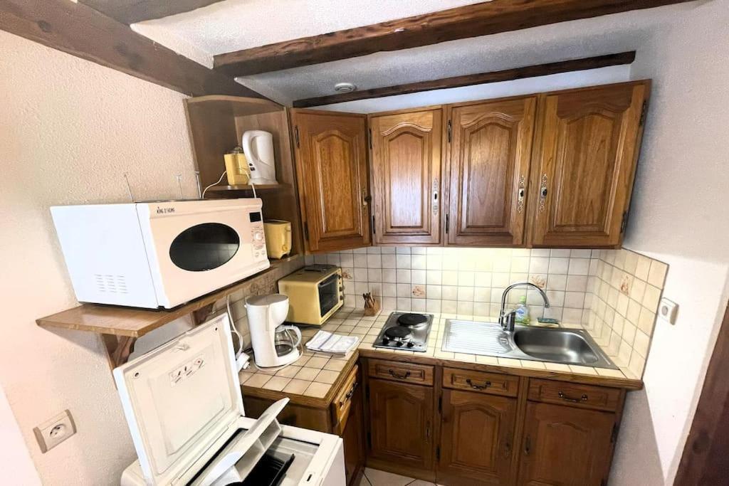 Les Gites De La Poterne Rouffach Luaran gambar