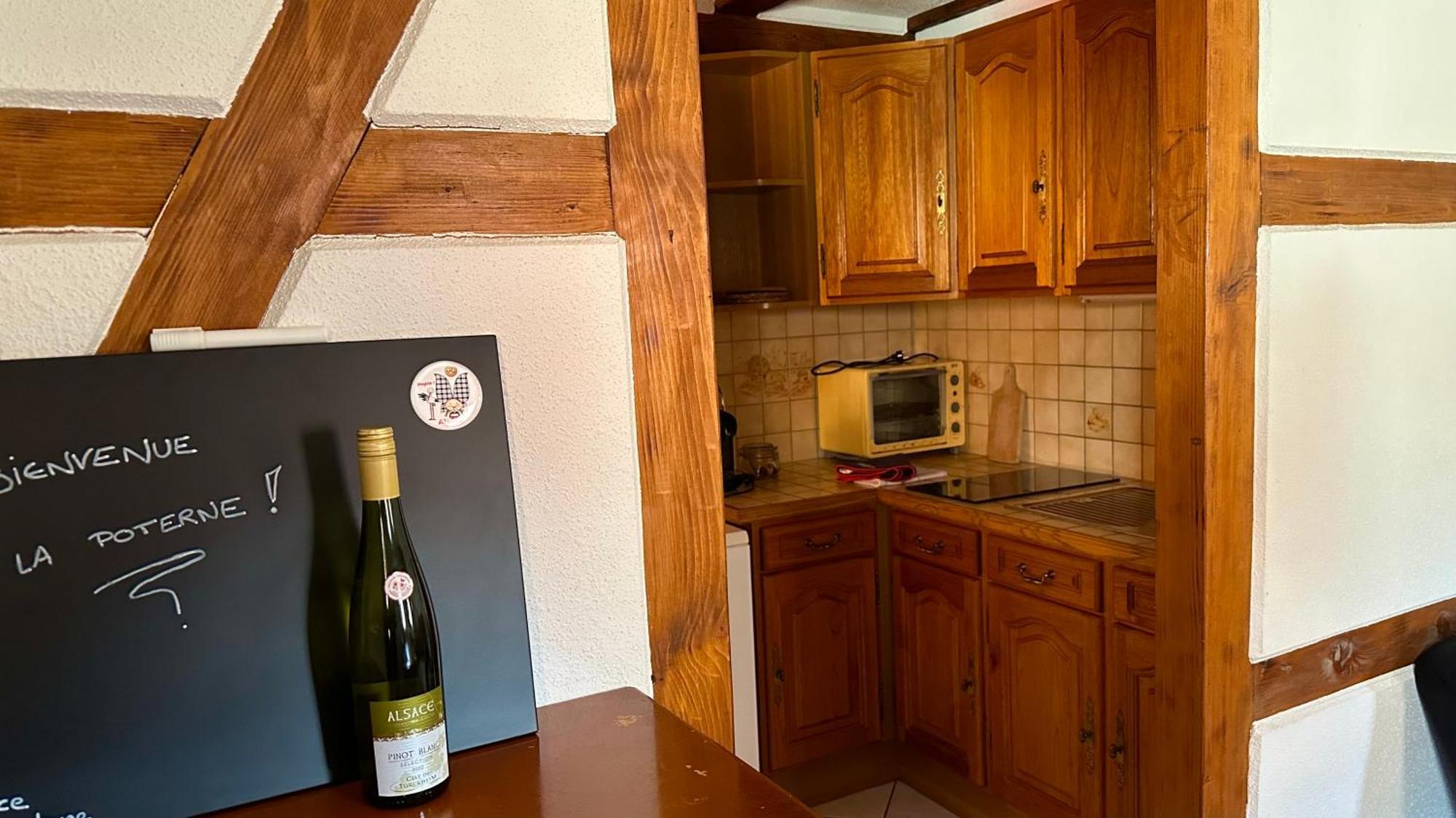 Les Gites De La Poterne Rouffach Luaran gambar